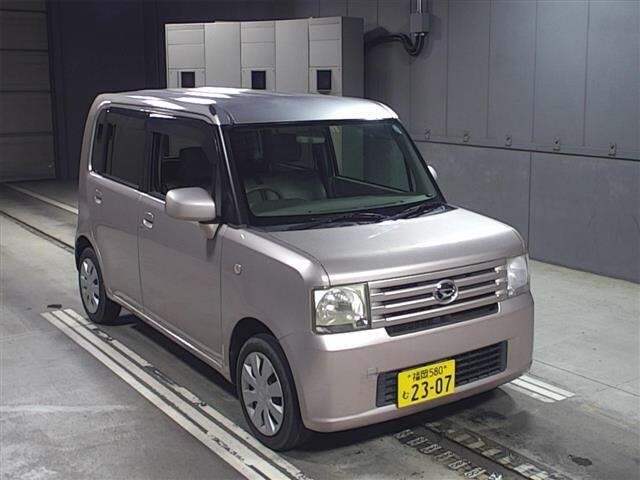 70134 DAIHATSU MOVE CONTE L575S 2011 г. (JU Gifu)